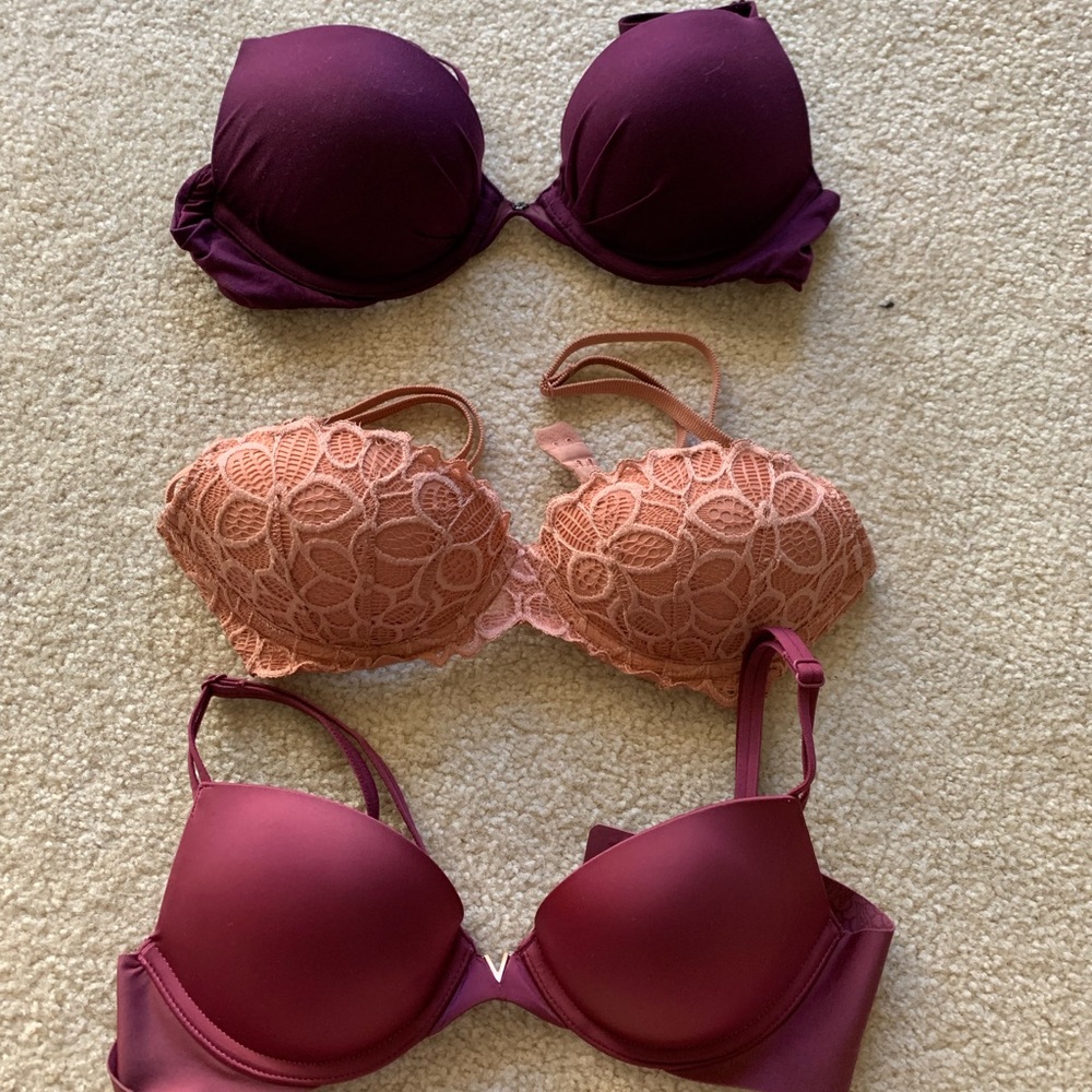 VICTORIA SECRET bra bundle/ ybo